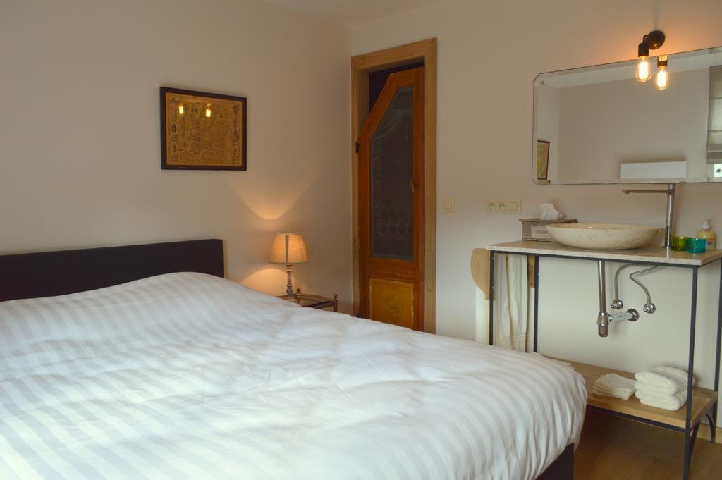 B&B Le Vieux Marronnier Foy-Notre-Dame Szoba fotó